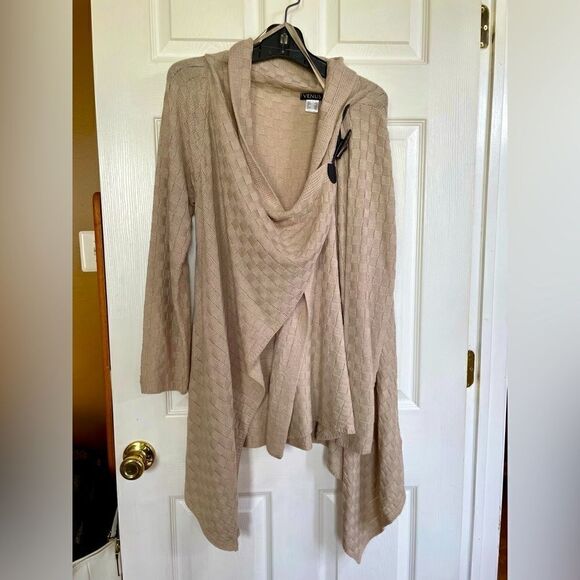 VINTAGE LIGHT CELERY GREEN SWEATER by VENUS SIZE XL NEVER WORN - Picture 1 of 7